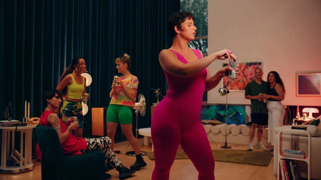 Nathy Peluso en la campaña de Heineken