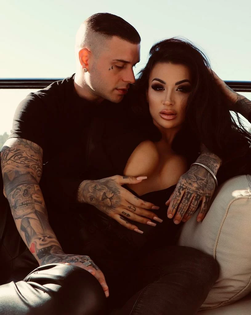 Adrián Rodríguez el Hispano y Susy G