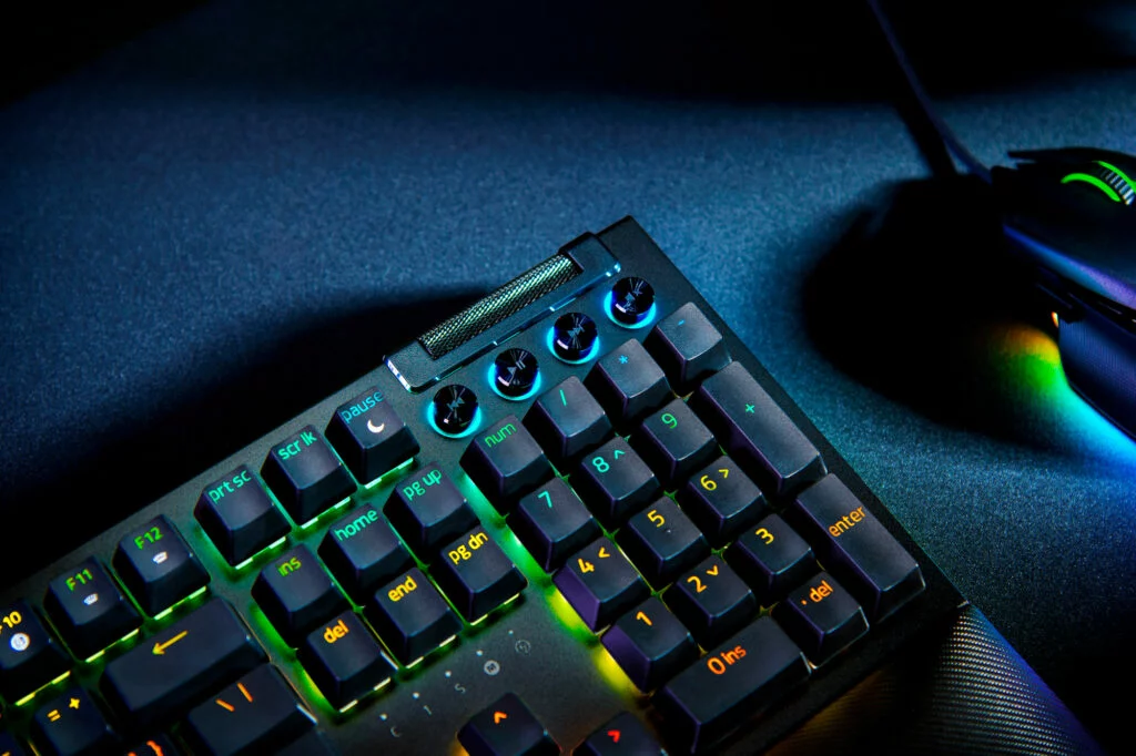 Teclado Razer BlackWidow v4