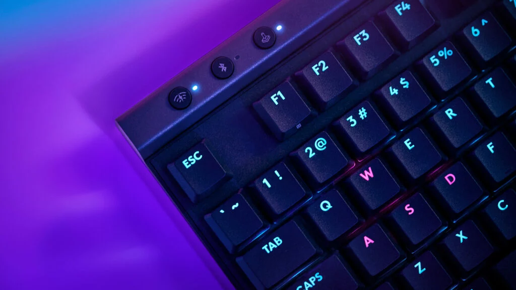 Vista multiconexión Teclado Logitech G515