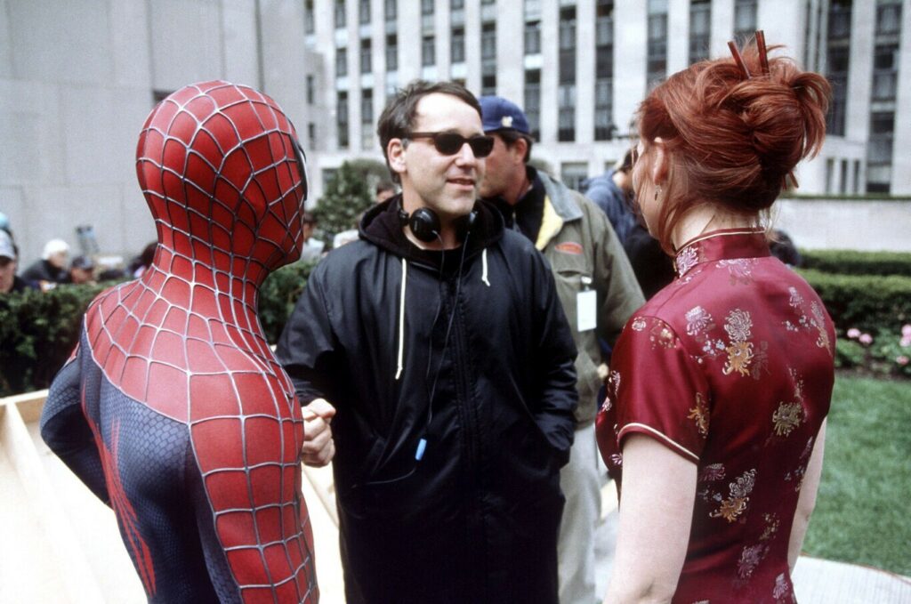 El director Sam Raimi en el rodaje de "Spiderman" (2002)