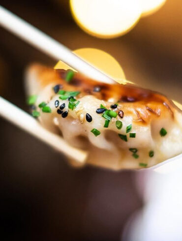 Gyozas de verduras, plato servido en el Restaurante Madame Ramen