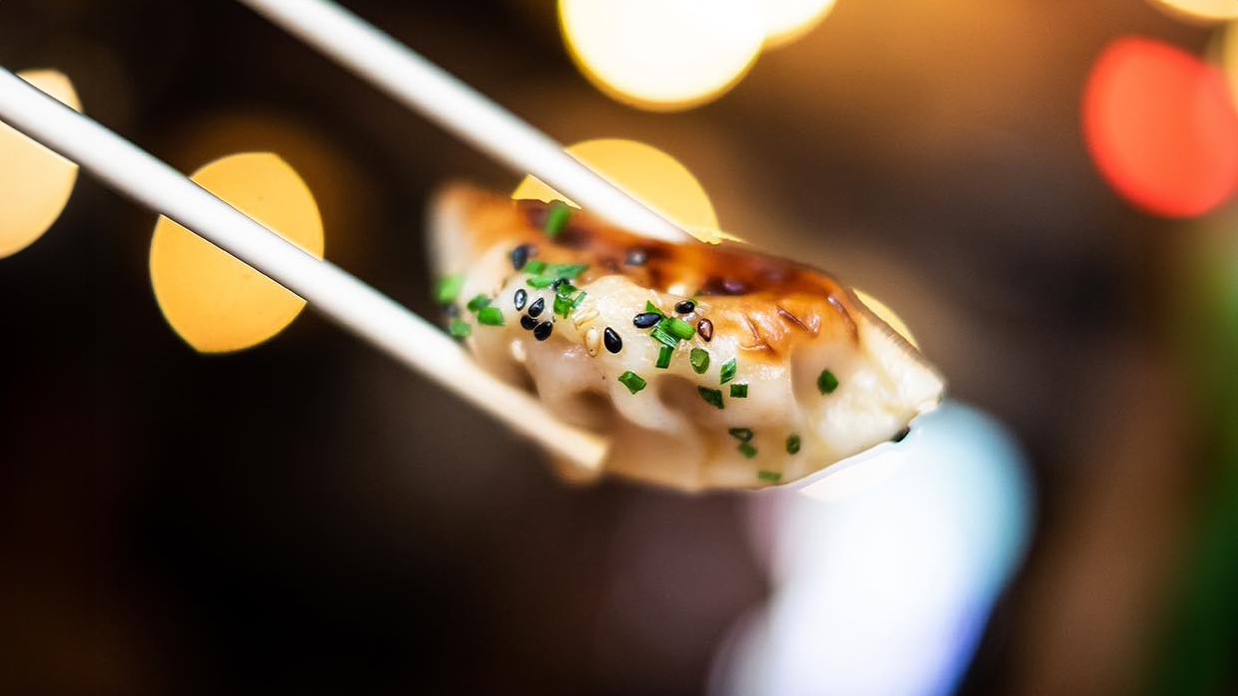 Gyozas de verduras, plato servido en el Restaurante Madame Ramen