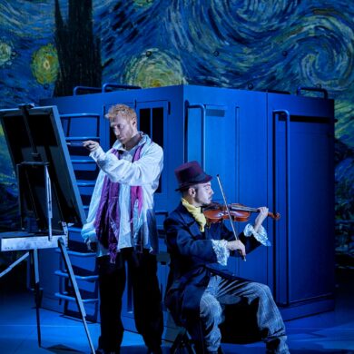 Momento de Forever Van Gogh sobre el escenario del Teatre Apolo