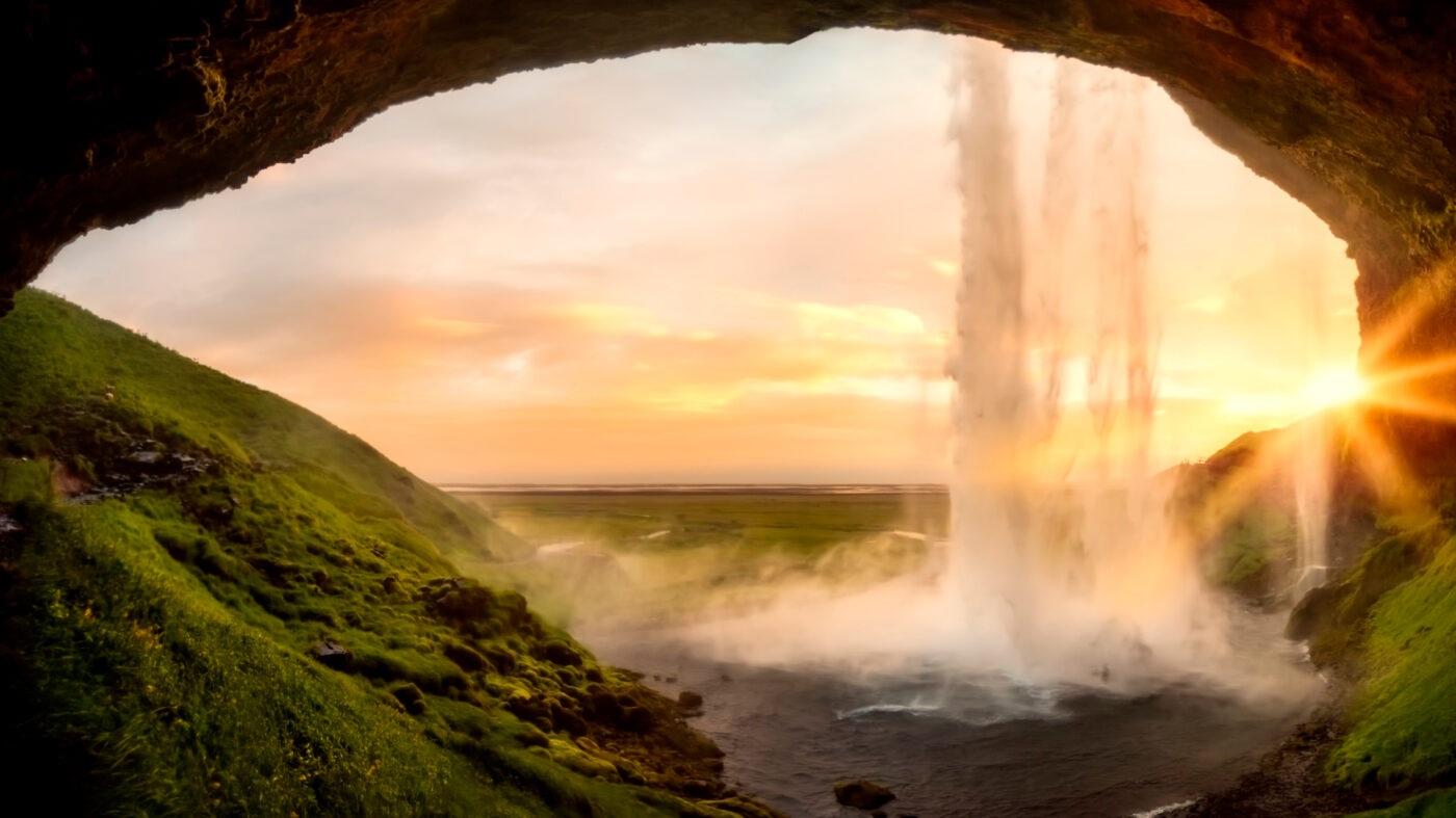 Islandia Cascada Seljalandsfoss