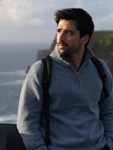 Javi Pagalday en los Acantilados de Moher en Irlanda
