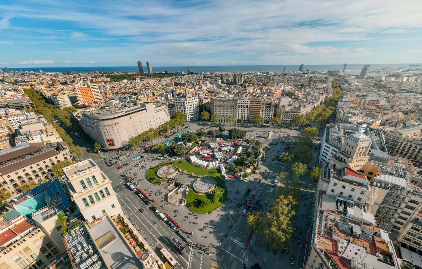 Vista aérea del Mercats de Mercat en la plaza de Cataluña