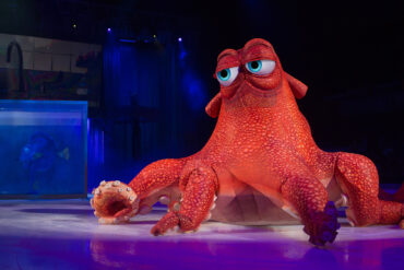 Hank de Buscando a Dory en Disney on Ice