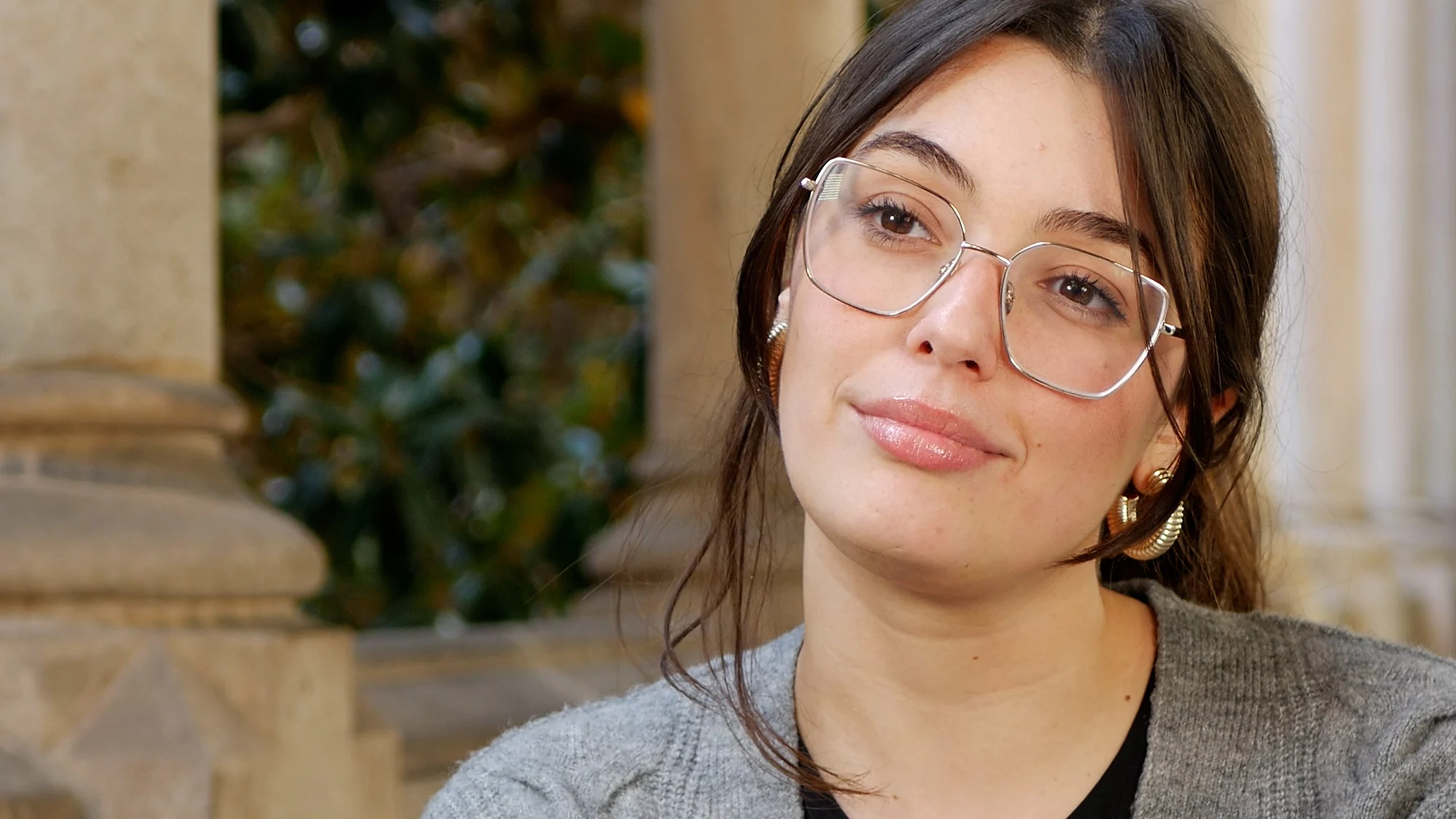 La autora Carla Martí en un momento en el encuentro con la Revista YOUNG