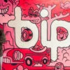 El artista ilustrador Moñuz en una fotografía promocional junto a su mural de Bipi