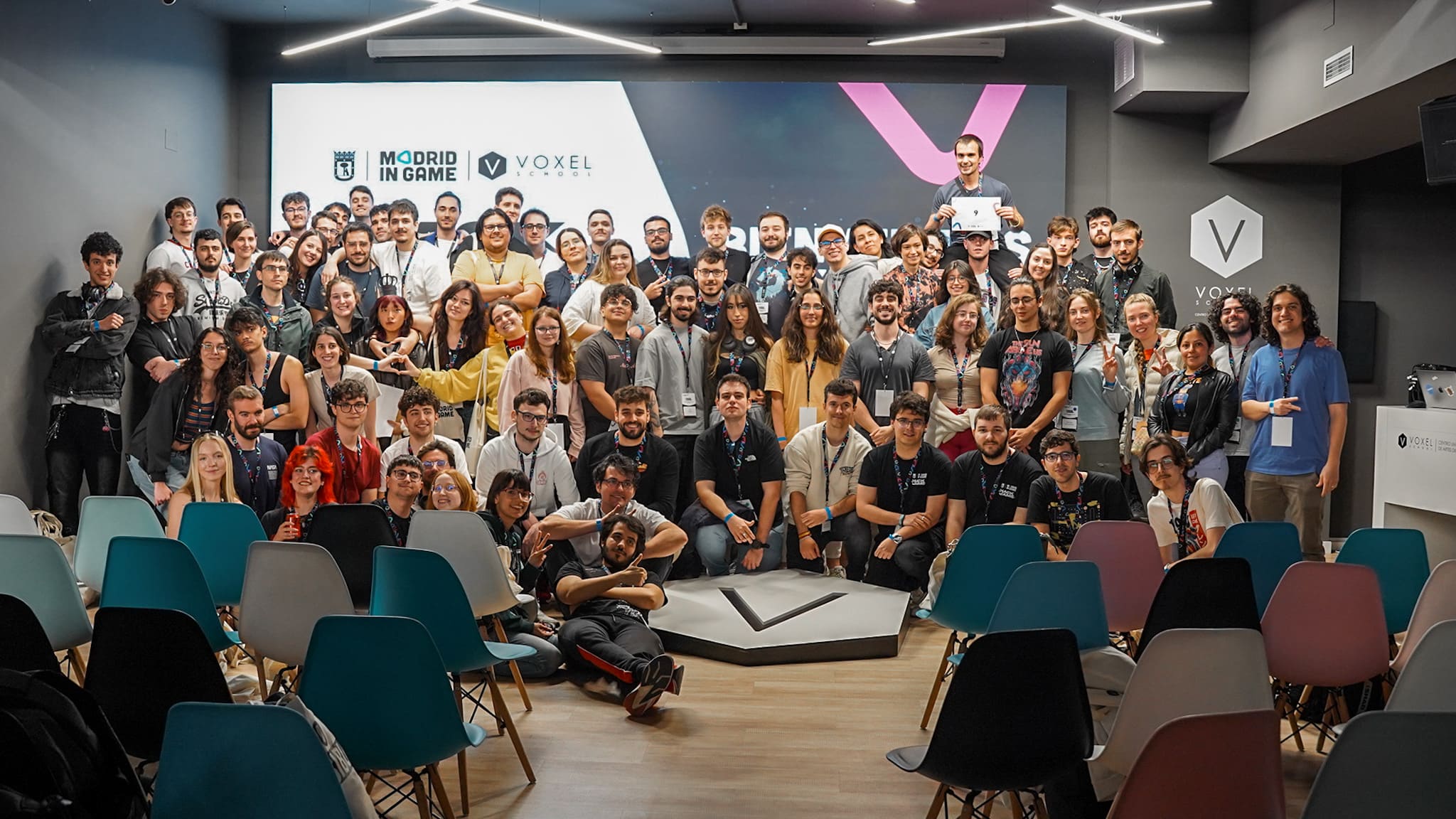 Más de 100 participantes crean videojuegos sobre salud e IA en la maratón de desarrollo de 48 horas de Madrid in Game