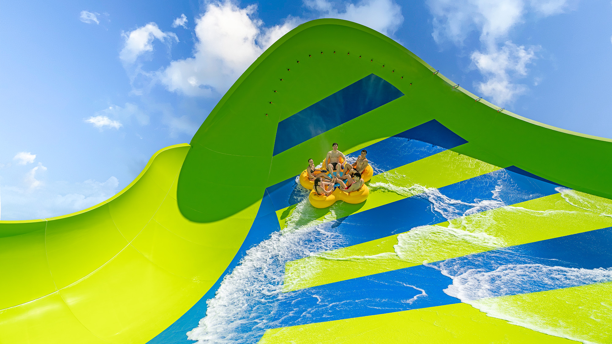 Atracción Double Tornado Wave de Water World