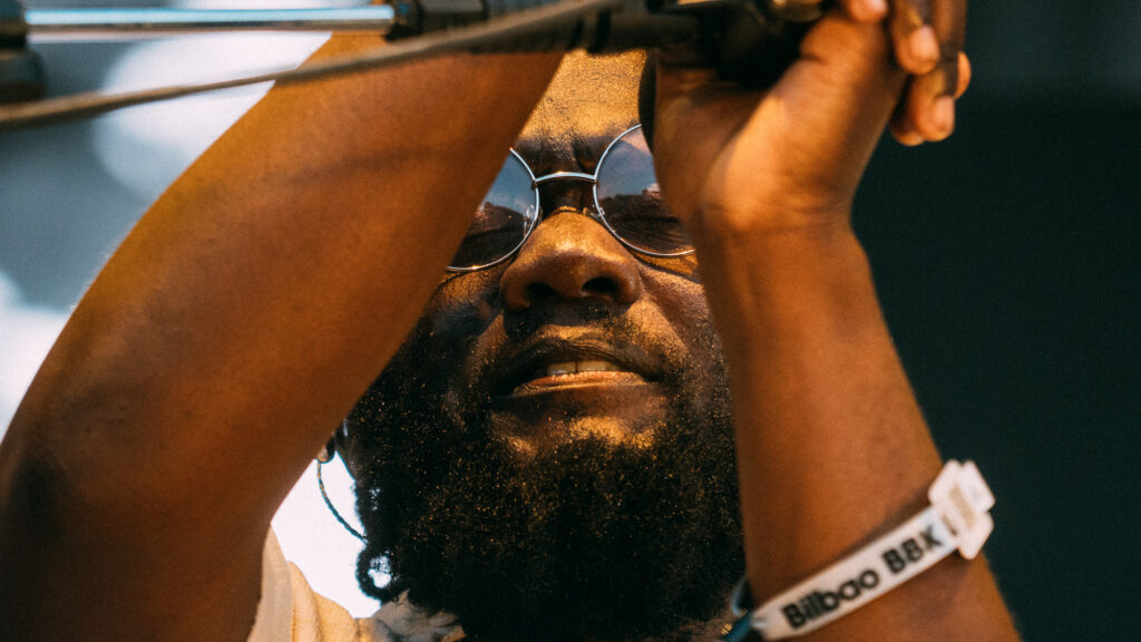 Michael Kiwanuka. Fotografía de Sergio Albert