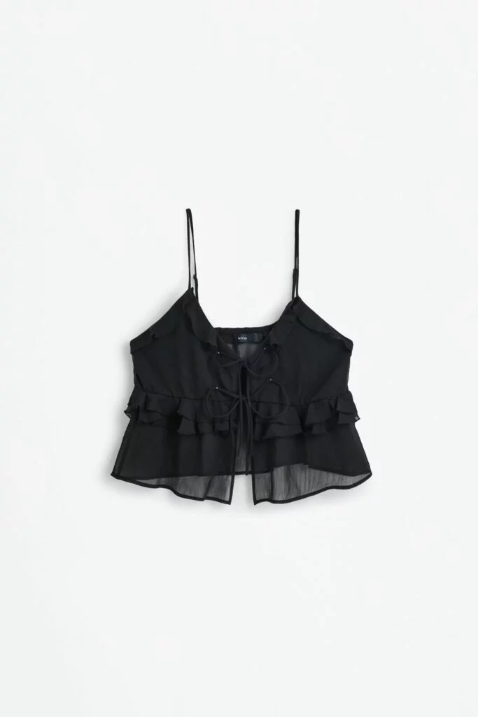 Top con volantes, 12,99 euros