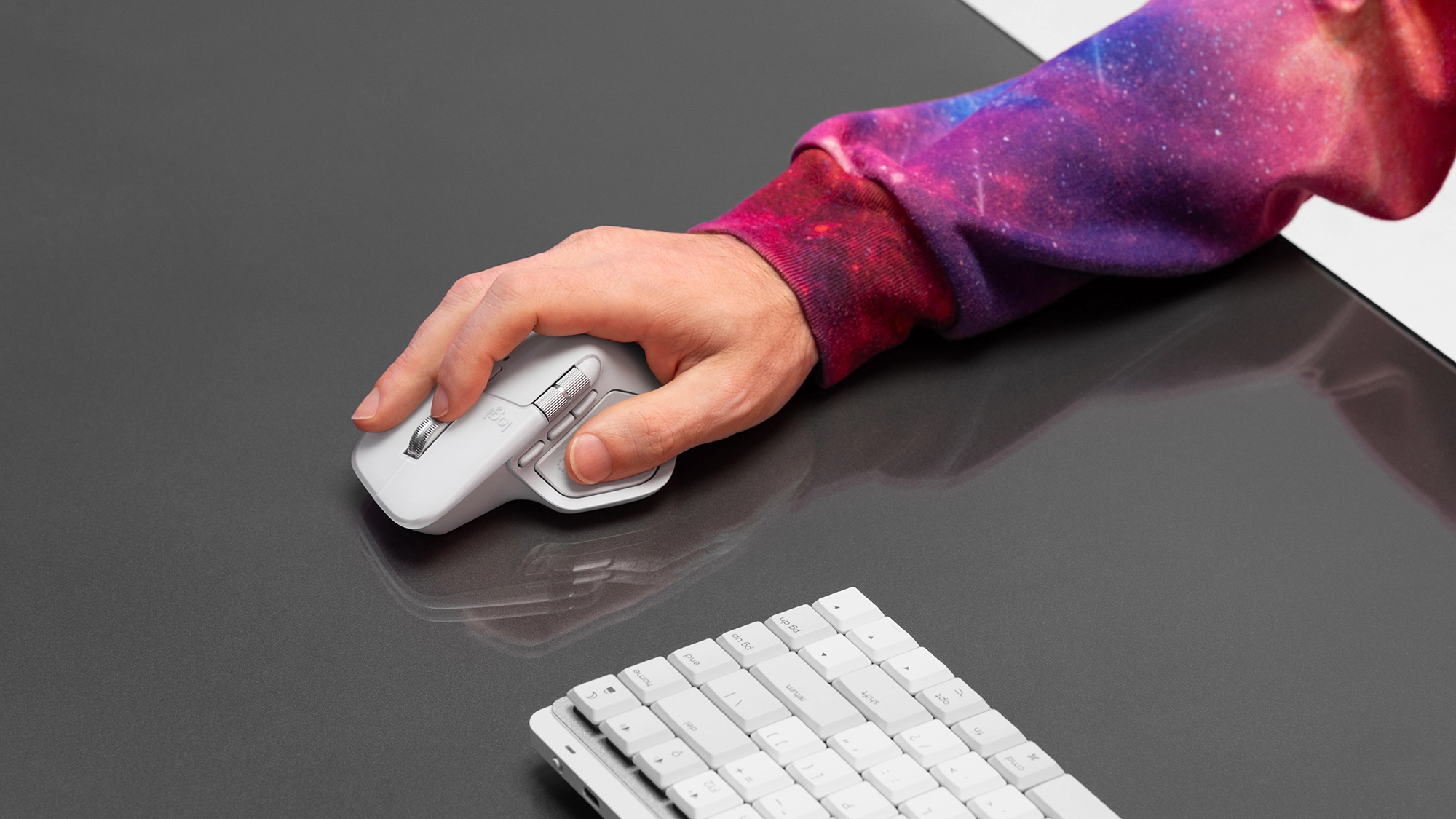 Ratón Logitech MX Master 4