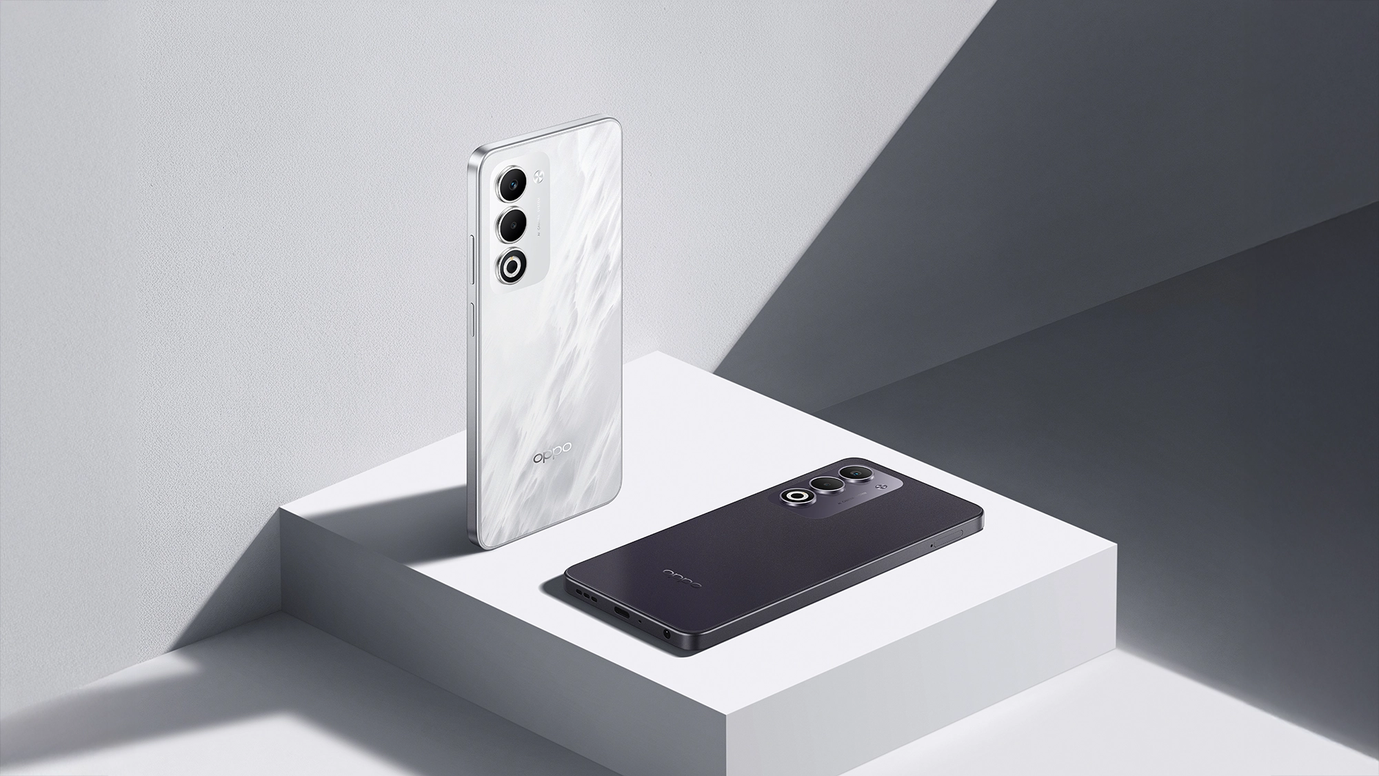 Modelo OPPO Mist White y Midnight