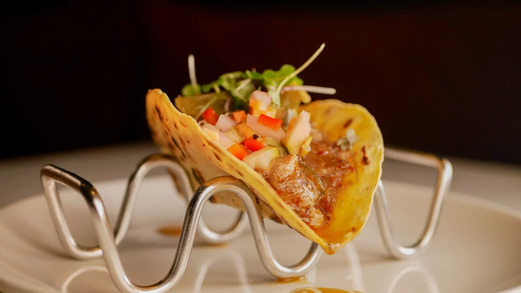 Taco de cerdo con pico de gallo del Bar Costa