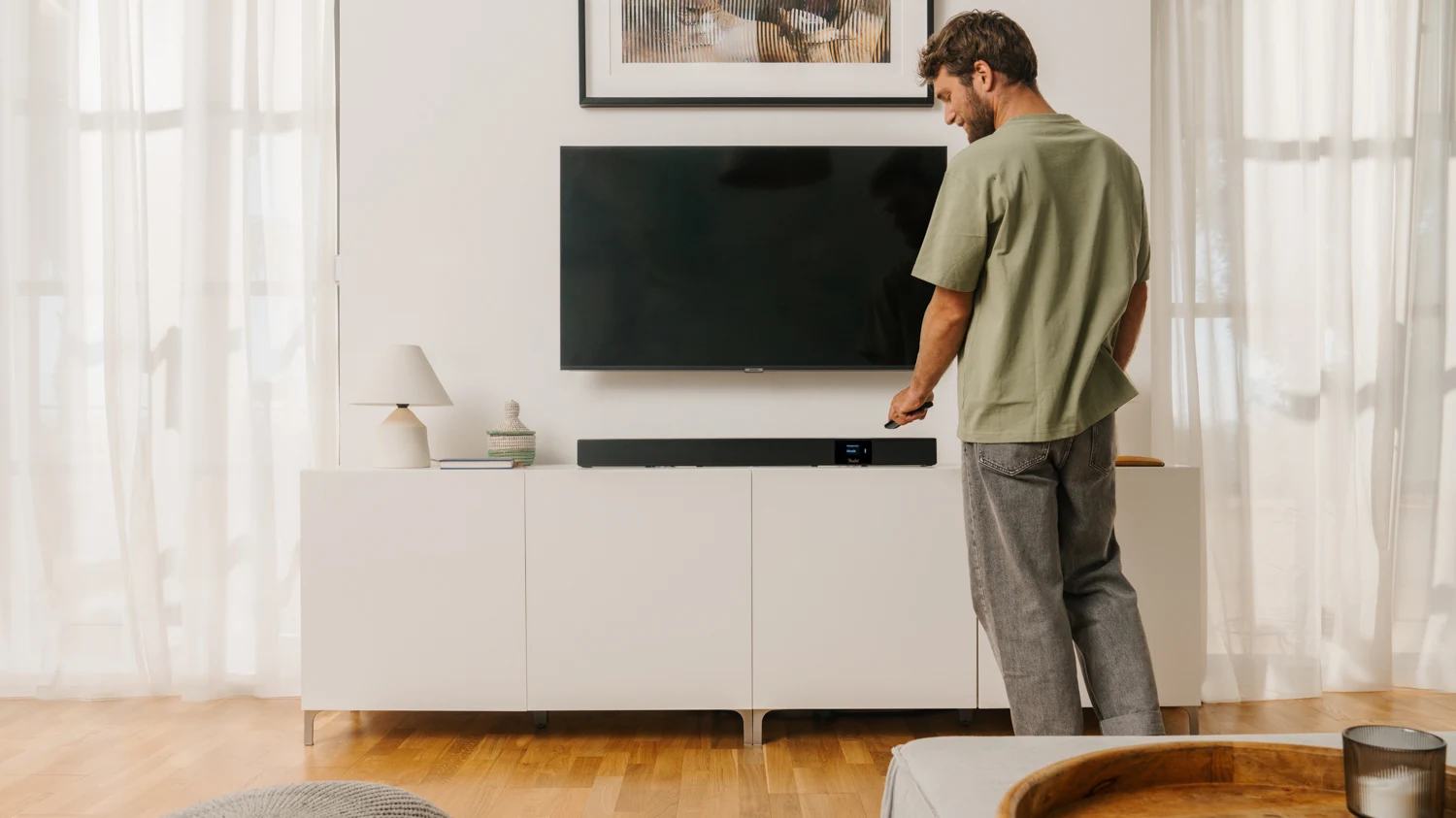 Instalación de una barra de sonido Teufel CINEBAR 22