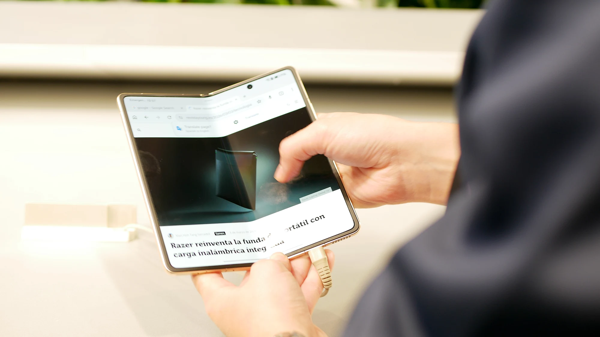 Vista abierta del HONOR Magic V6