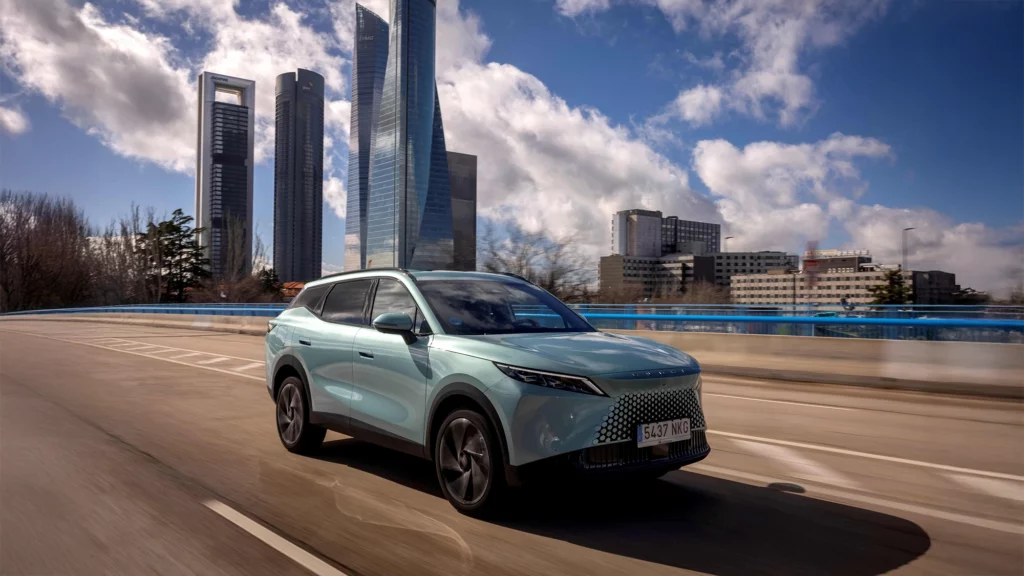 Vista del nuevo coche OMODA 7 SHS