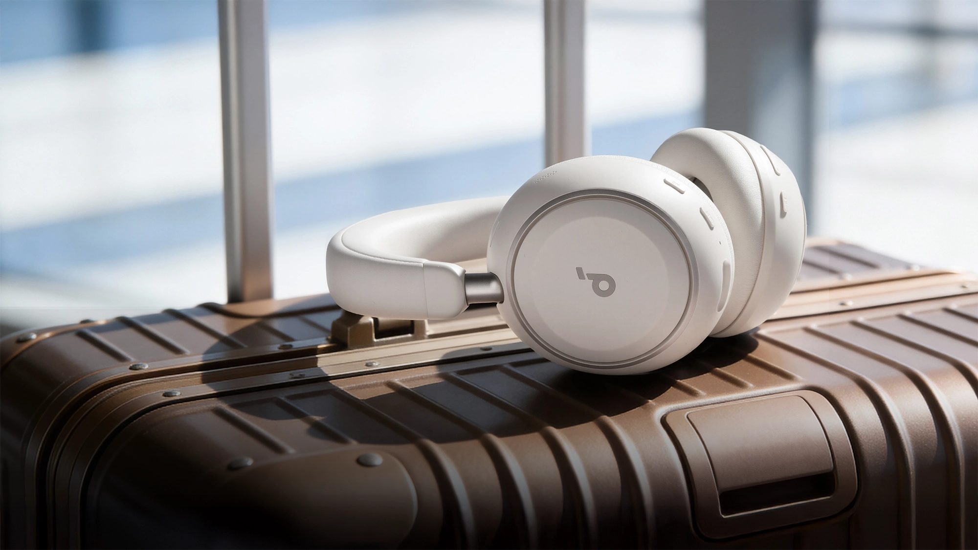 Auriculares soundcore Space 2 de color blanco