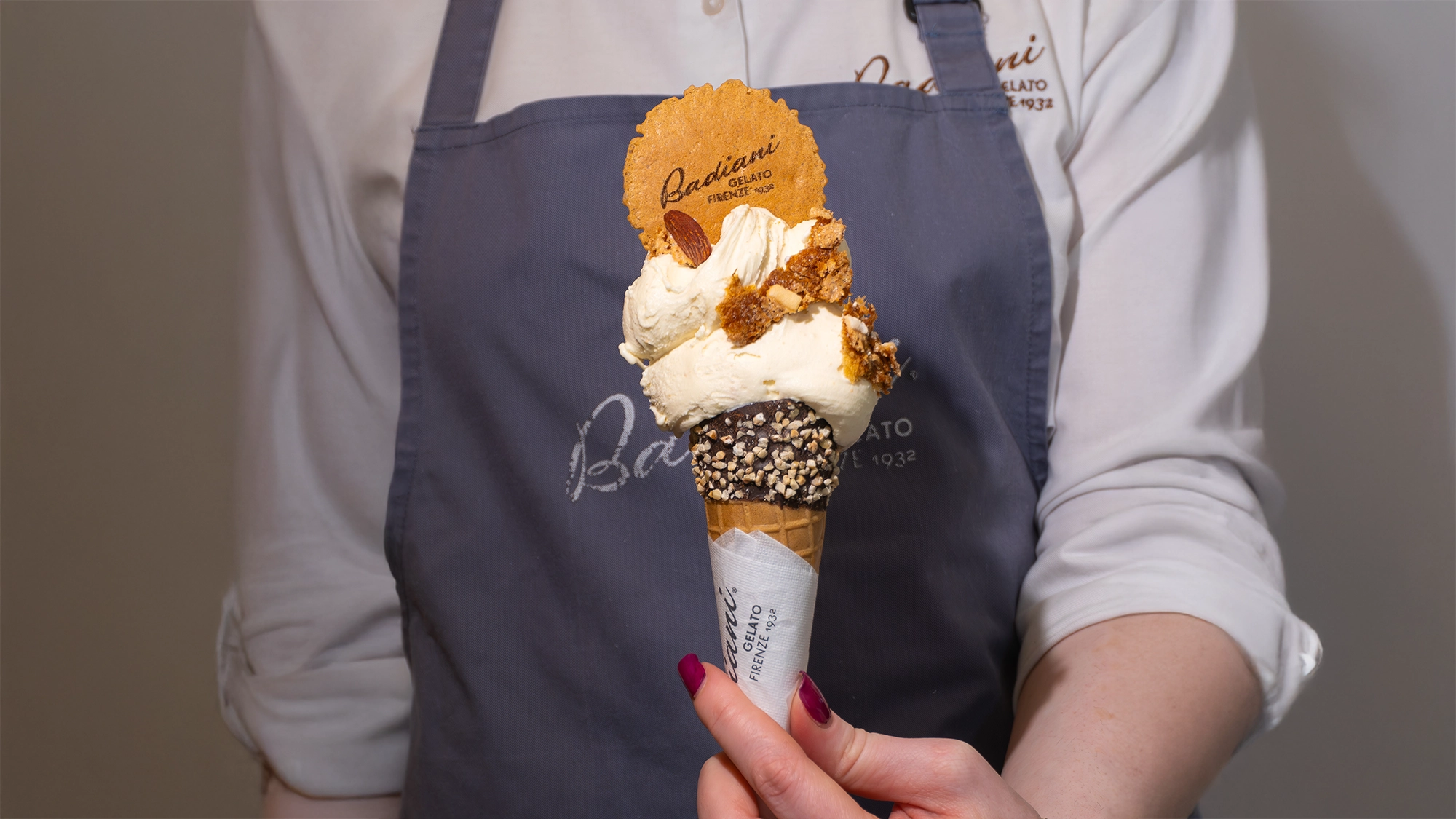 Presentación de un cucurucho cono con sabor a Colomba