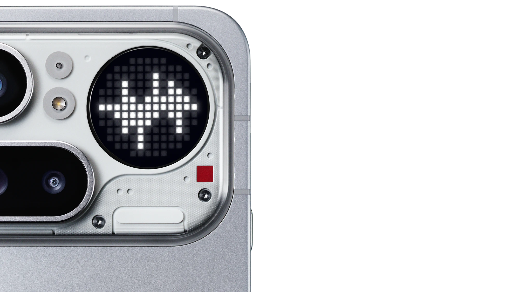 Detalle display trasero del Nothing Phone (4a) Pro