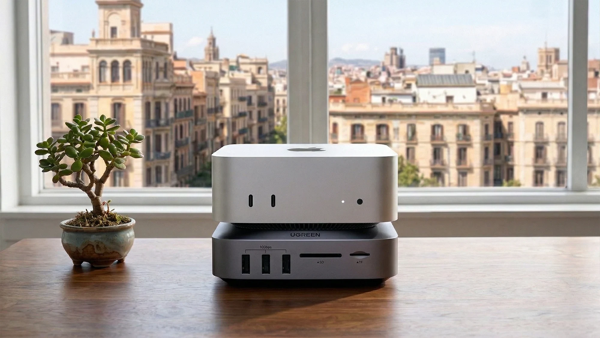 UGREEN Maxidok con Thunderbolt 5 para Mac Mini (M4 y M4 Pro)