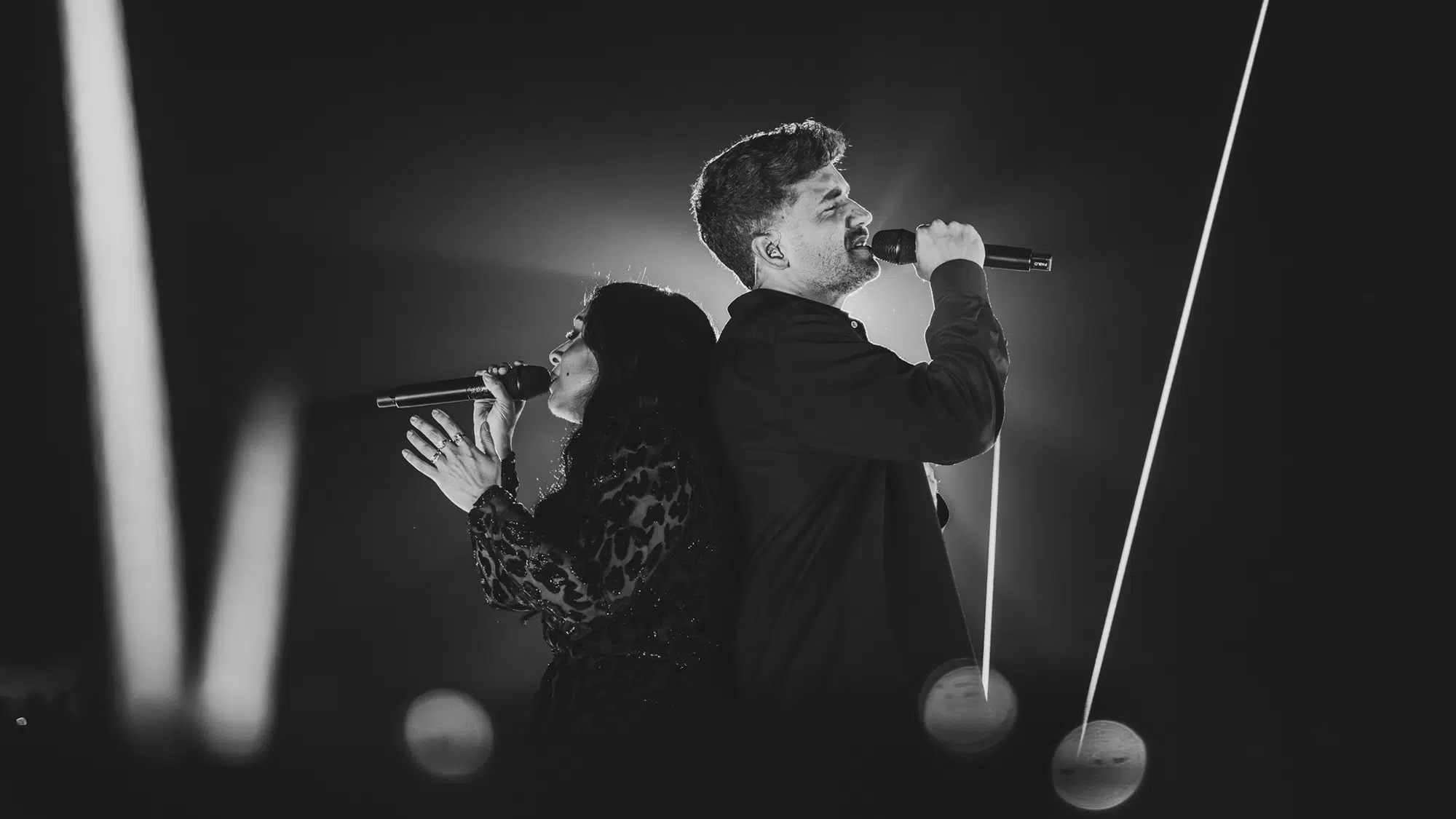Pablo Alborán con Carla Morrison en concierto en Madrid