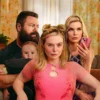Fotograma de la serie Margo tiene problemas de dinero