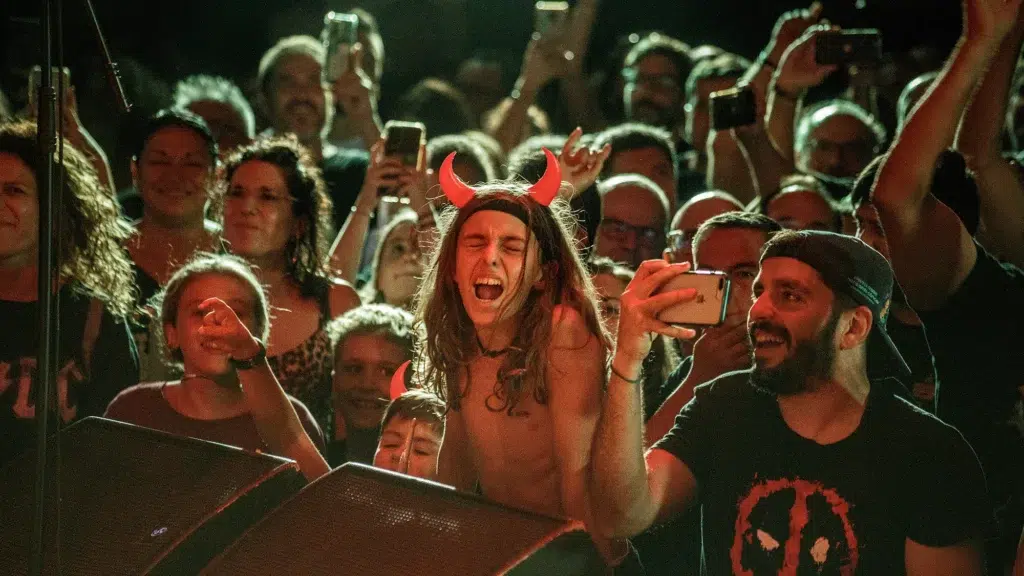 'Nits en Viu' en el Poble Espanyol, imagen de la fiesta Rock
