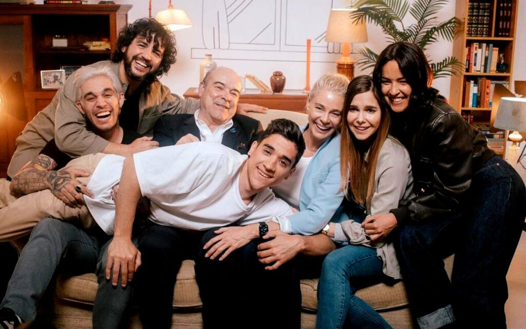 Elenco de la serie Los Serrano