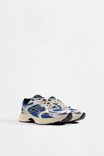 Zapatillas deportivas (29,99 euro)