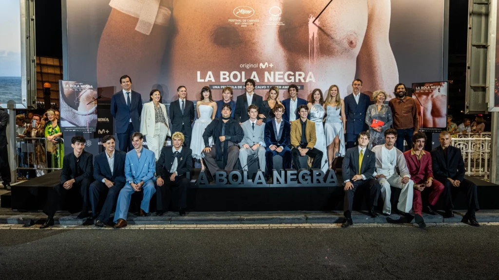 Imagen de la presentación de "La bola negra" en San Sebastián. Crédito: Manu Lozano /José A. López