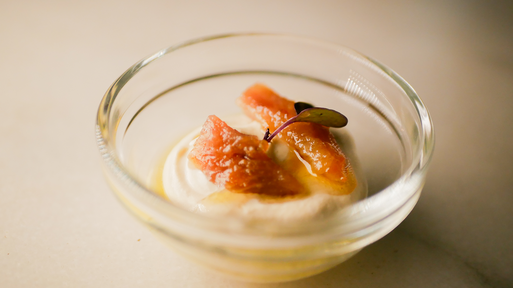 Yogur de berenjena con sardina ahumada
